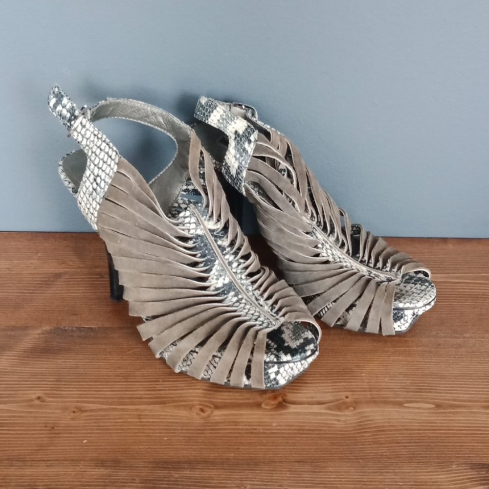 Lovely People heels